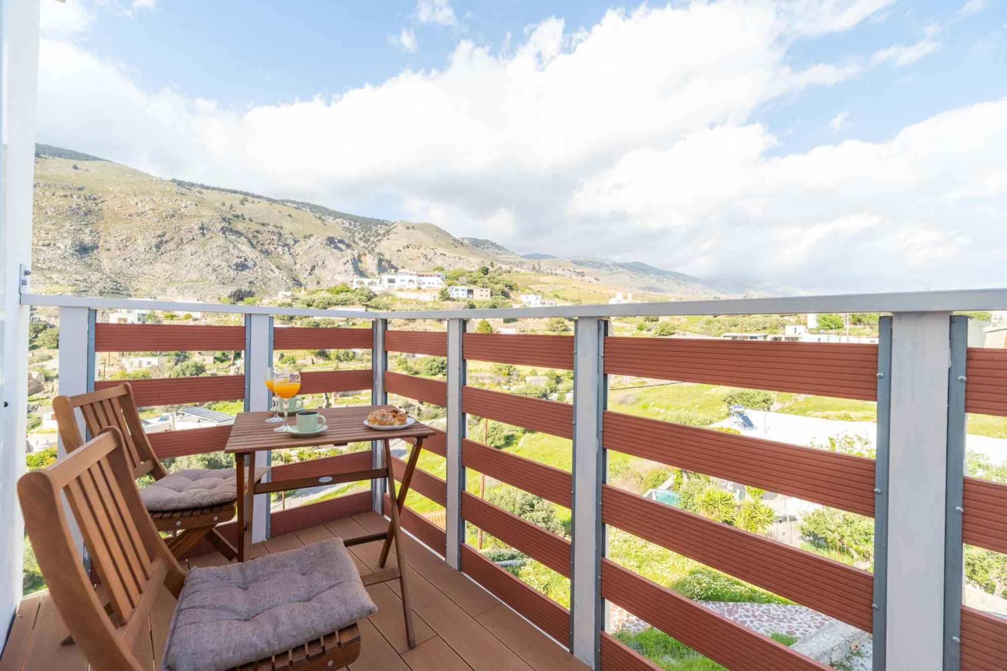 Avra Sfakia Apartments Khóra Sfakíon Exterior foto